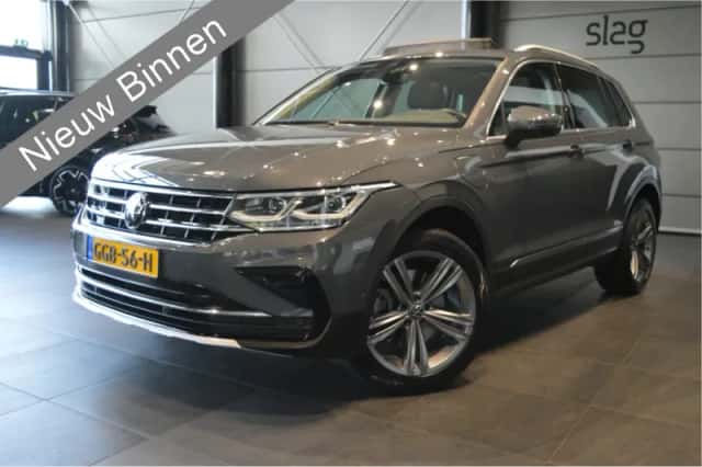 Volkswagen Tiguan (2021) thumbnail 1