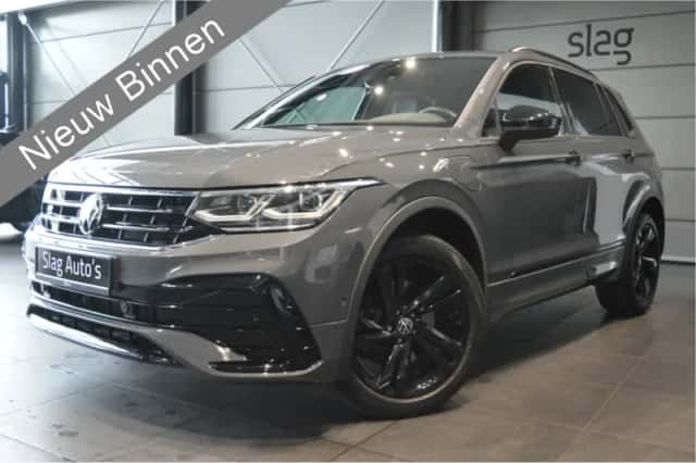 Volkswagen Tiguan (2021) thumbnail 1
