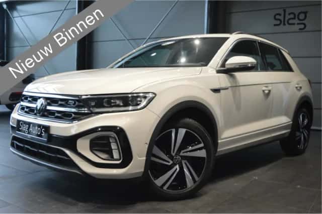 Volkswagen T-Roc (2022) thumbnail 1