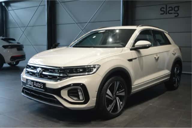 Volkswagen T-Roc (2022) thumbnail 2