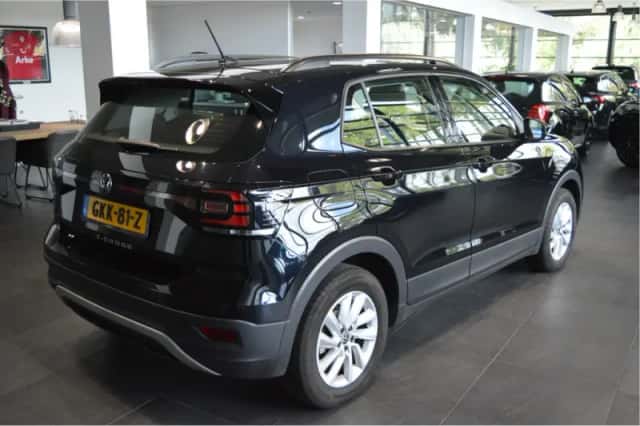 Volkswagen T-Cross (2020) thumbnail 4