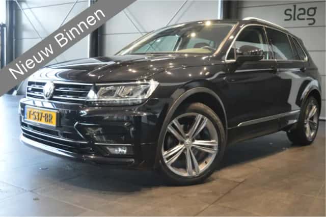 Volkswagen Tiguan (2018) thumbnail 1