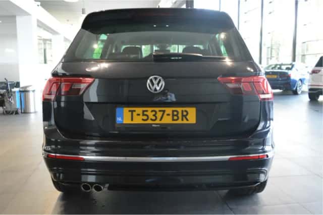Volkswagen Tiguan (2018) thumbnail 6