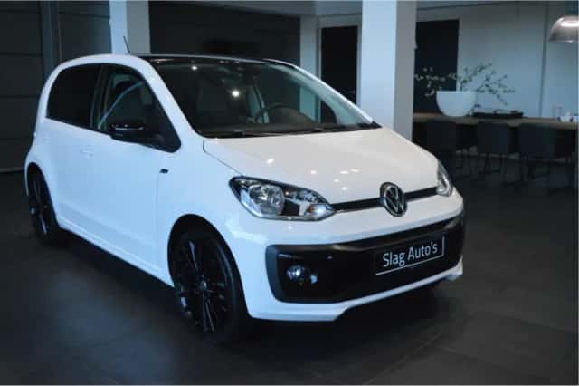 Volkswagen Up! (2020) thumbnail 4