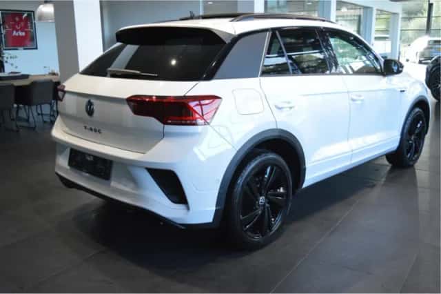 Volkswagen T-Roc (2022) thumbnail 5