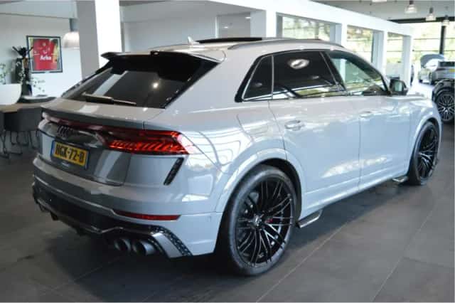 Audi Q8 (2023) thumbnail 5