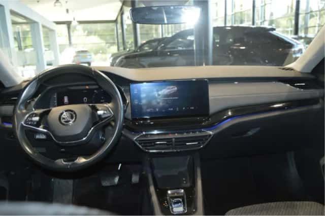 Škoda Octavia (2020) thumbnail 2