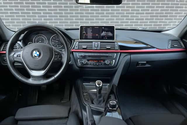 BMW 3-Serie (2013) thumbnail 5
