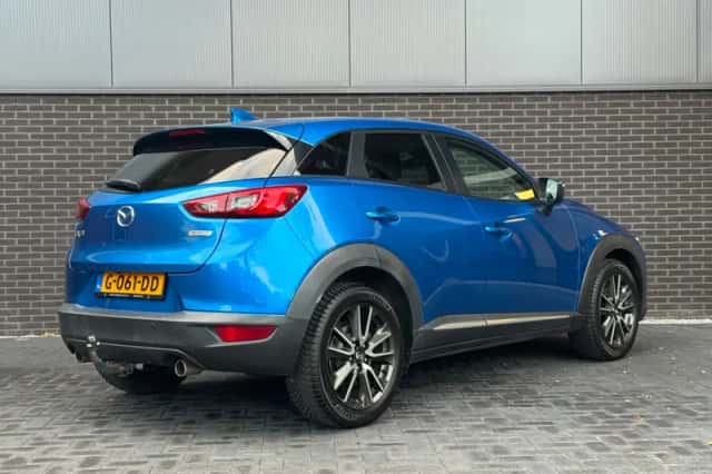 Mazda CX-3 (2016) thumbnail 2