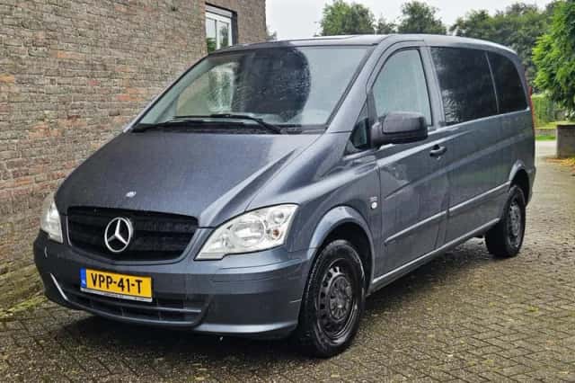 Mercedes-Benz Vito (2012) thumbnail 1