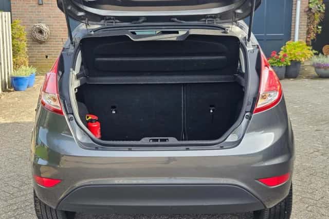 Ford Fiesta (2017) thumbnail 6