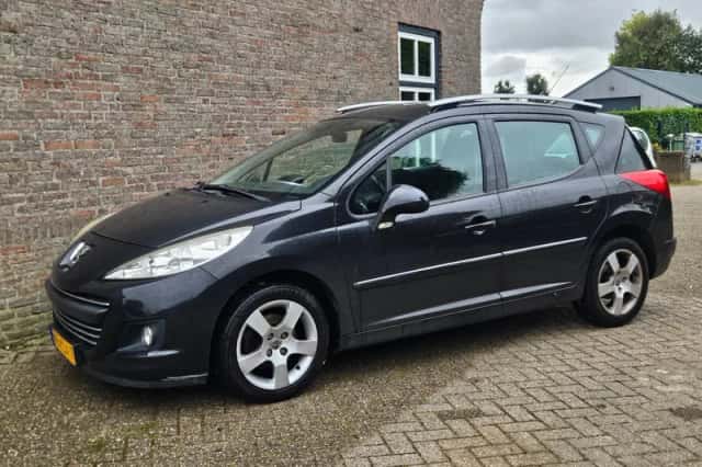 Peugeot 207 (2010) thumbnail 2