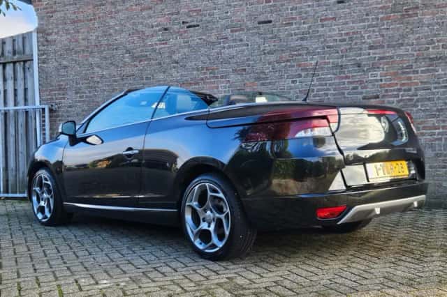 Renault Mégane (2011) thumbnail 6