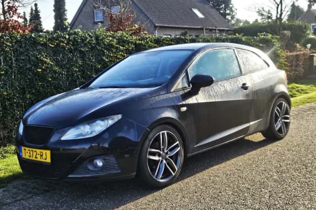 SEAT Ibiza (2009) thumbnail 1