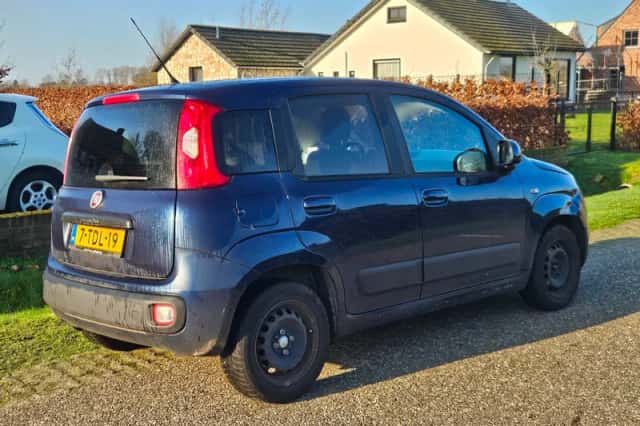 Fiat Panda (2014) thumbnail 5