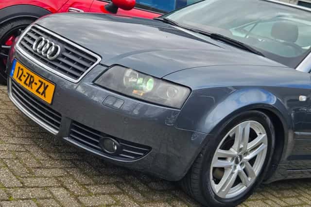 Audi A4 (2002) thumbnail 3