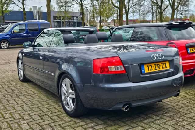 Audi A4 (2002) thumbnail 5