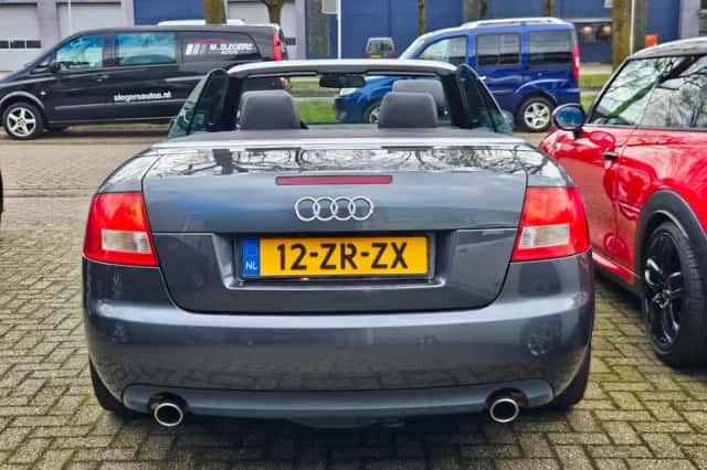 Audi A4 (2002) thumbnail 6