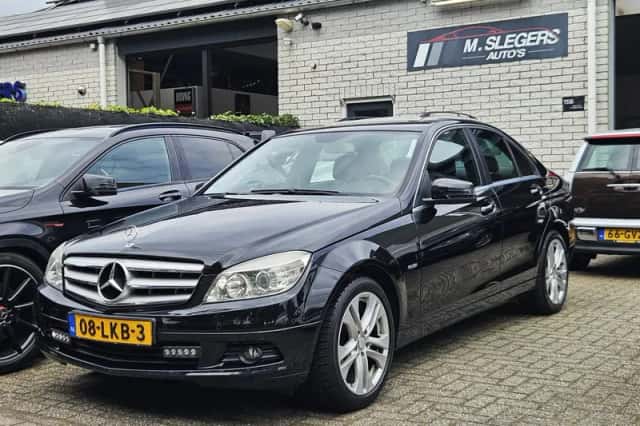 Mercedes-Benz C-Klasse (2009) thumbnail 1