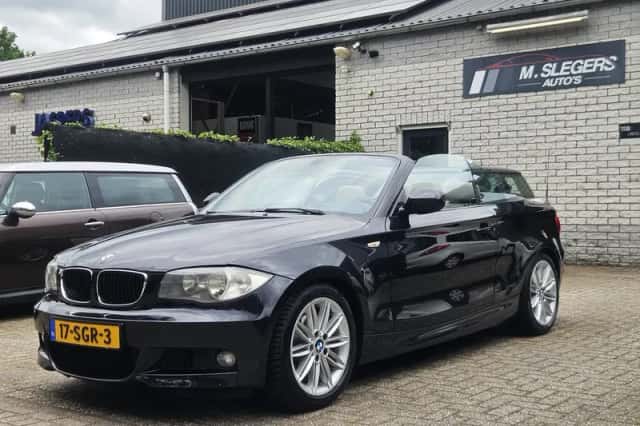 BMW 1-Serie (2010) thumbnail 1