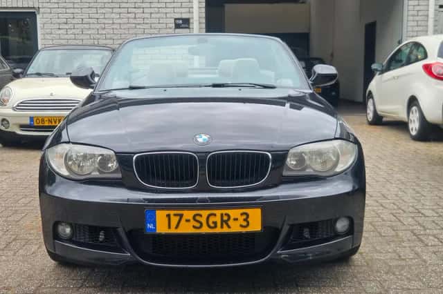 BMW 1-Serie (2010) thumbnail 2