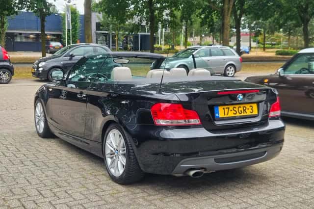 BMW 1-Serie (2010) thumbnail 4