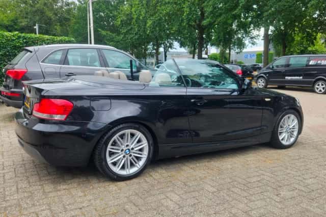 BMW 1-Serie (2010) thumbnail 6