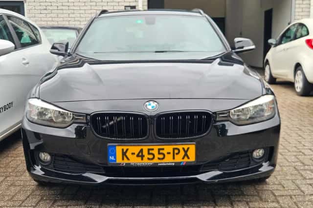 BMW 3-Serie (2013) thumbnail 2