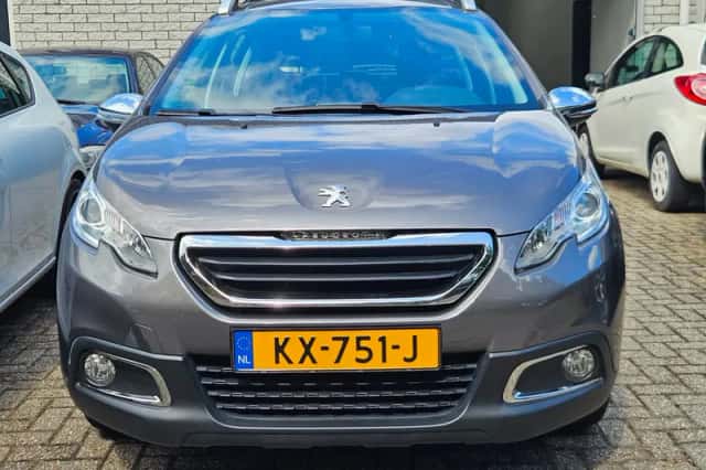Peugeot 2008 (2014) thumbnail 2