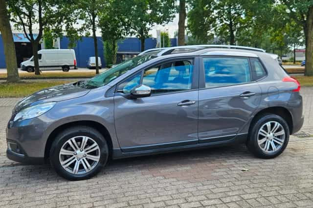 Peugeot 2008 (2014) thumbnail 4