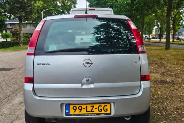 Opel Meriva (2003) thumbnail 6