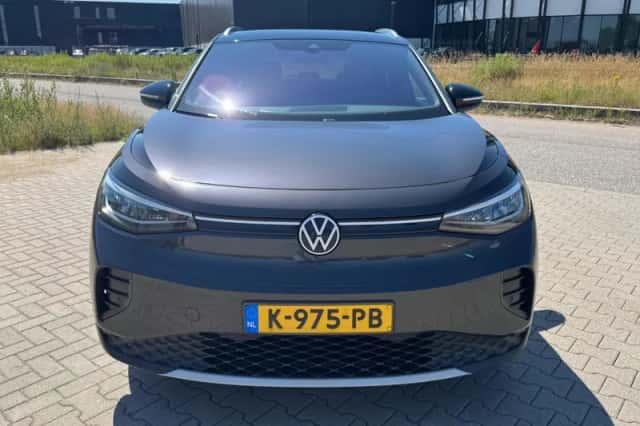 Volkswagen ID.4 (2021) thumbnail 2