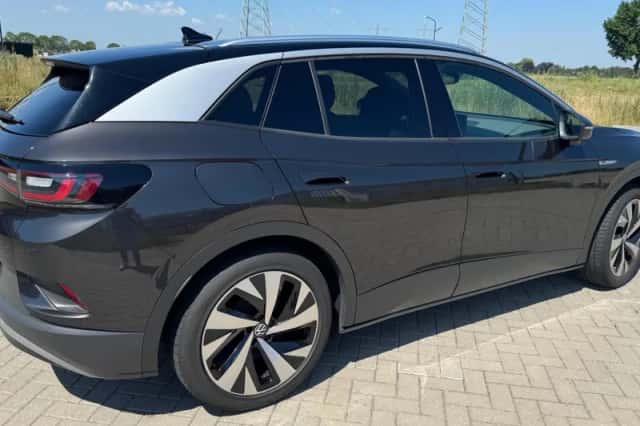 Volkswagen ID.4 (2021) thumbnail 4