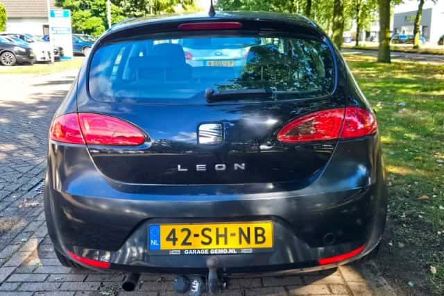 SEAT Leon (2006) thumbnail 4