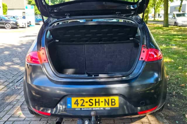 SEAT Leon (2006) thumbnail 5