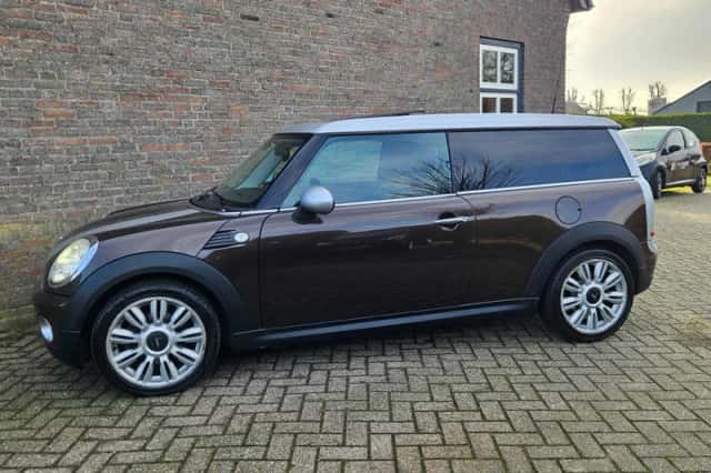 MINI Clubman (2008) thumbnail 5