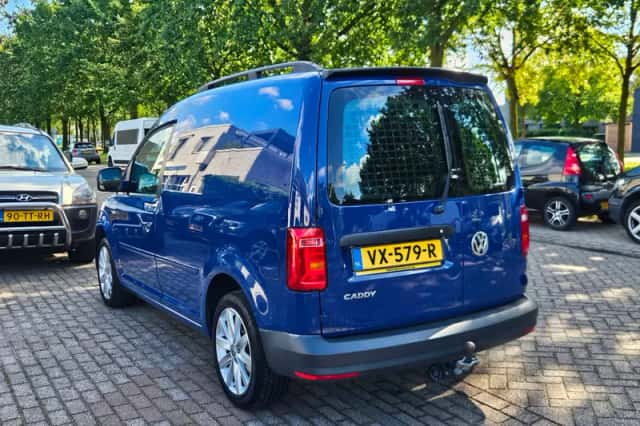 Volkswagen Caddy (2016) thumbnail 5