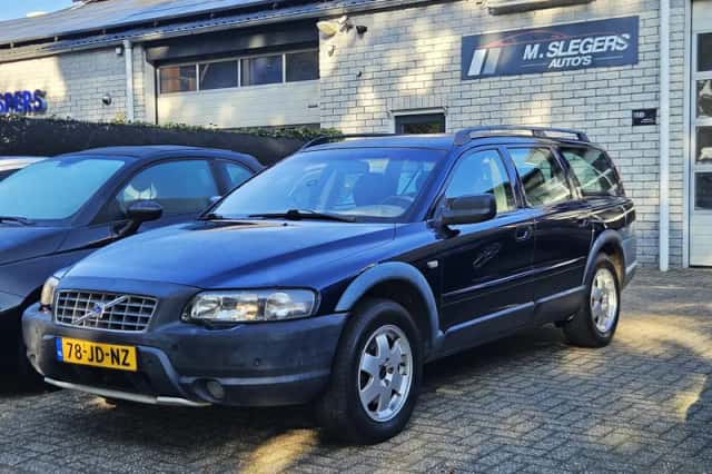 Volvo V70 (2002) thumbnail 1