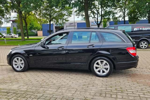 Mercedes-Benz C-Klasse (2010) thumbnail 5