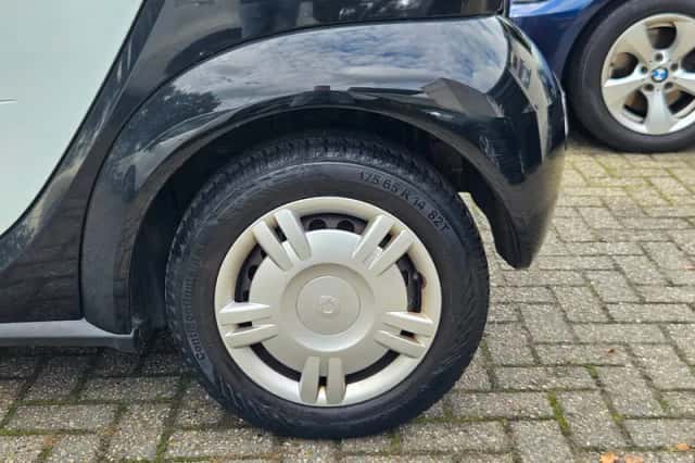 Smart ForFour (2005) thumbnail 3