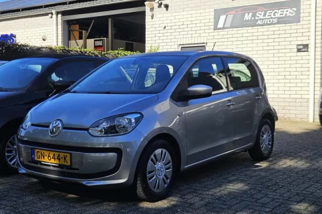 Volkswagen Up! (2015) thumbnail 1