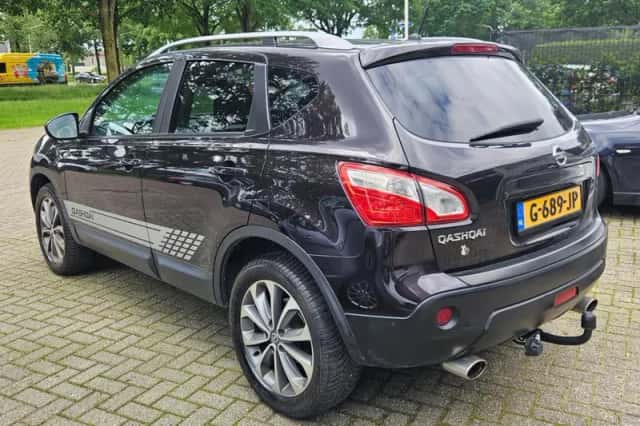 Nissan Qashqai (2012) thumbnail 5