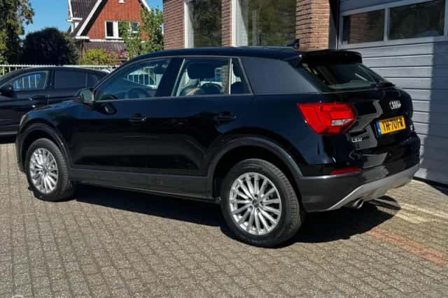 Audi Q2 (2018) thumbnail 2