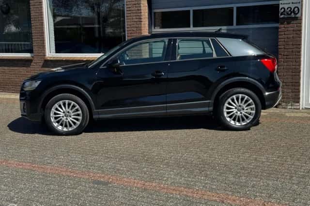 Audi Q2 (2018) thumbnail 3