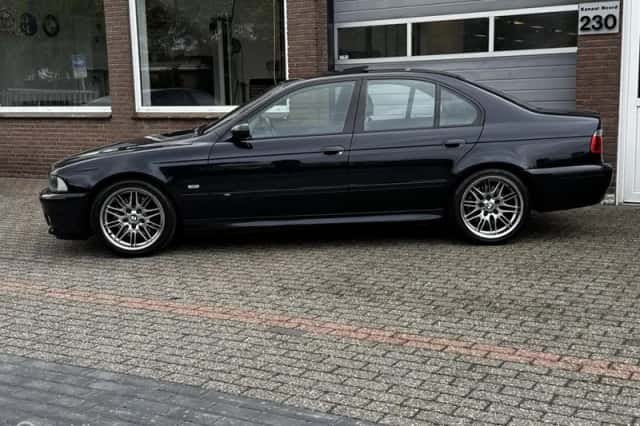 BMW 5-Serie (1999) thumbnail 2