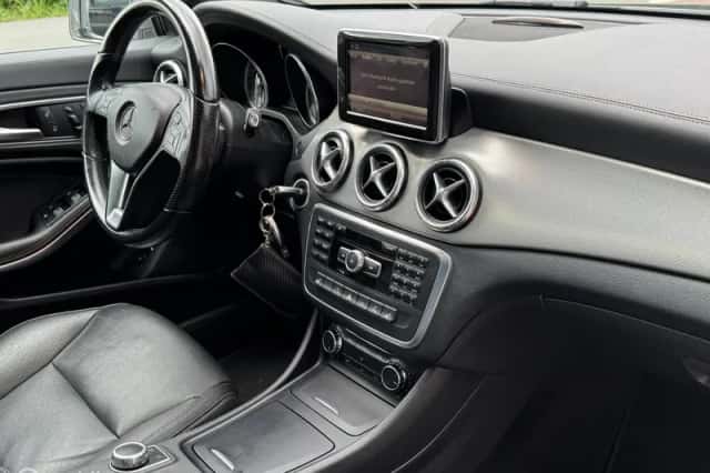 Mercedes-Benz CLA-Klasse (2013) thumbnail 5