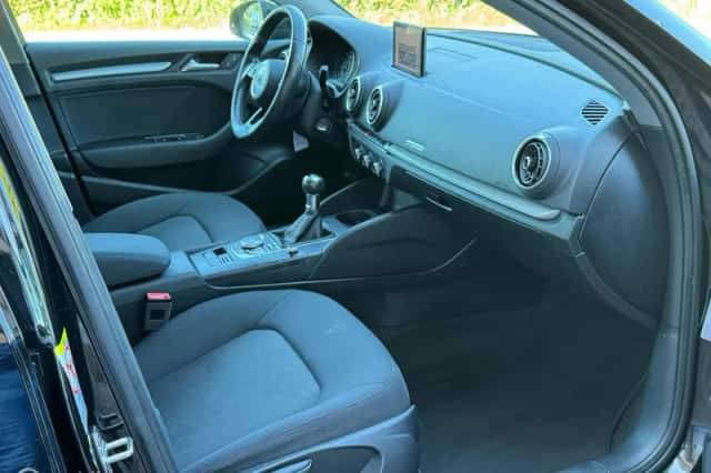 Audi A3 (2019) thumbnail 4