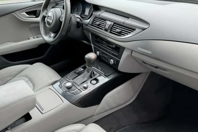 Audi A7 (2010) thumbnail 6