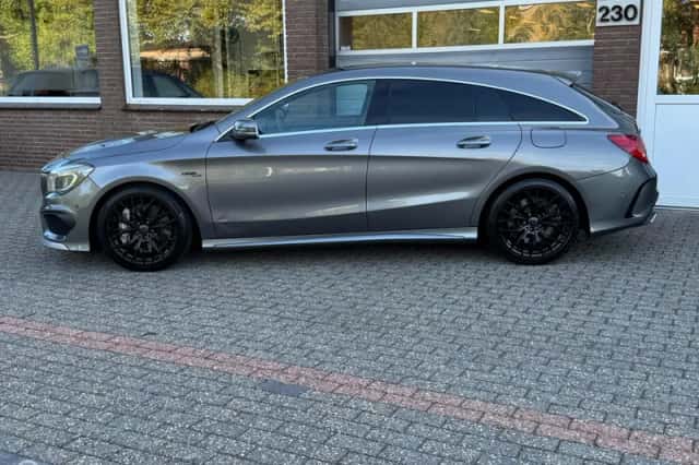 Mercedes-Benz CLA-Klasse (2015) thumbnail 2