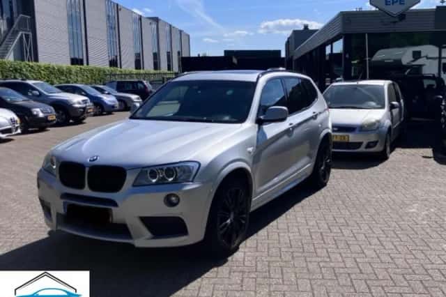BMW X3 (2012) thumbnail 1